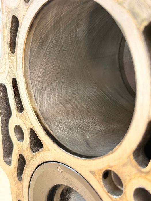 Bloc motor complet  ambielat 4H03