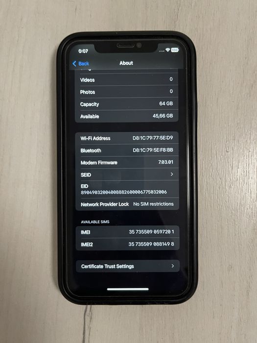 iPhone XR 64 GB памет