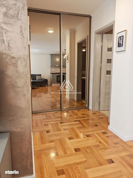 Apartament cu balcon 59mp, lift și garaj în Buna Ziua