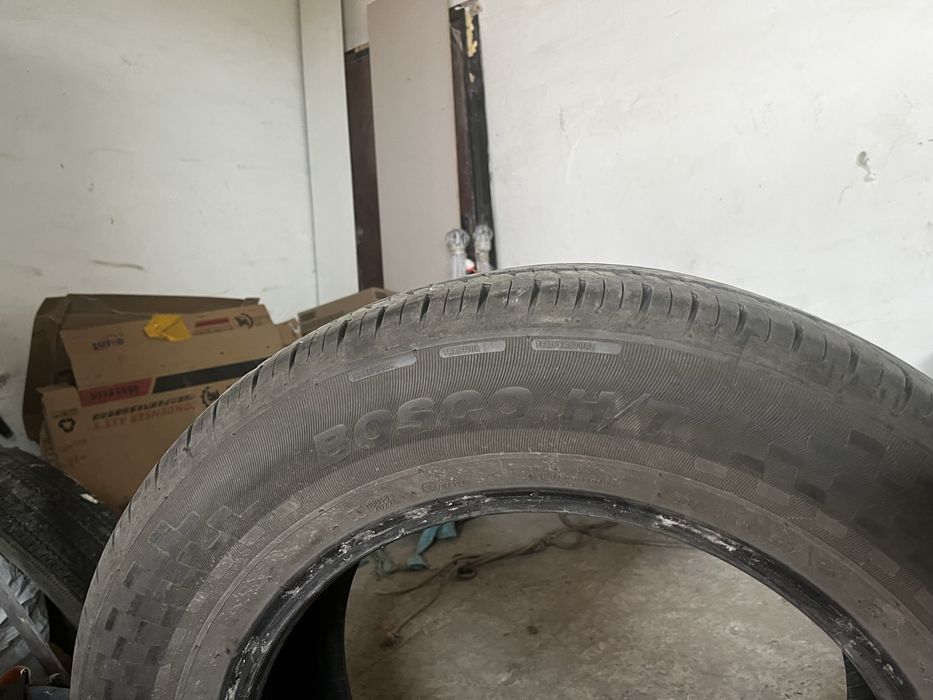 Продам летнию резину 265/60/18