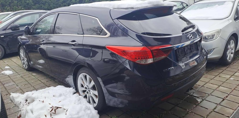 Хюндай и40 на части