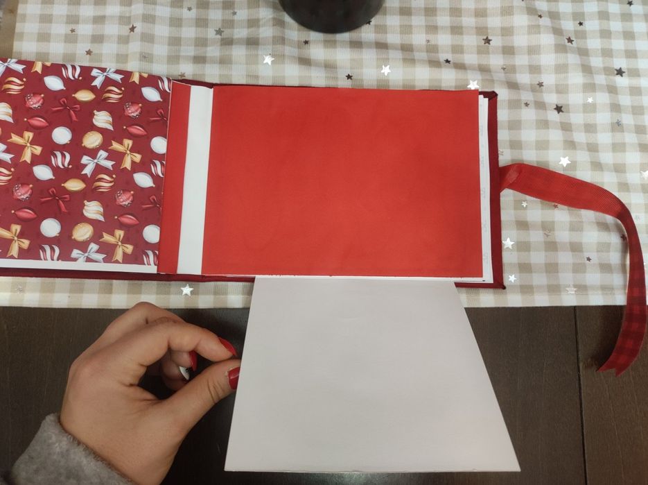 Коледен албум на тема ,,Коледа"