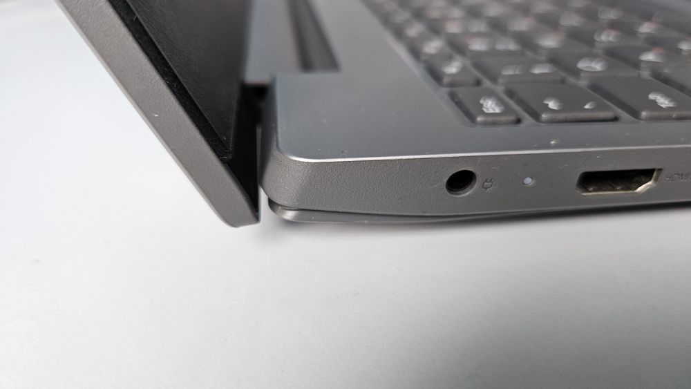 Лаптоп Lenovo Ideapad S145