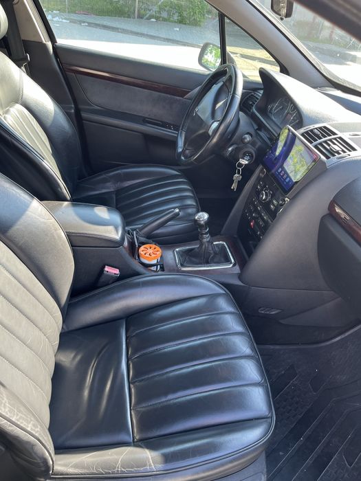 Vand peugeot 407   2.0 HDI