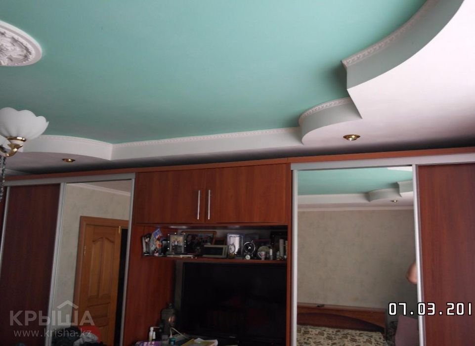 2+3 кoм.за акиматом 1 этаж.