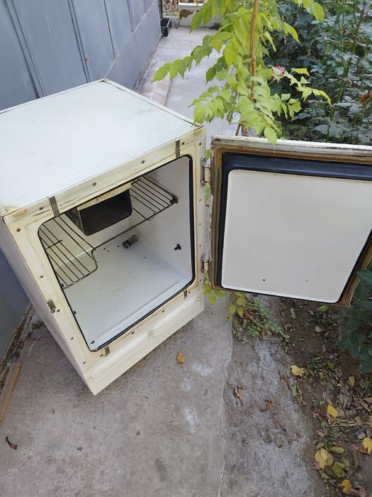 Холодильник Саратов