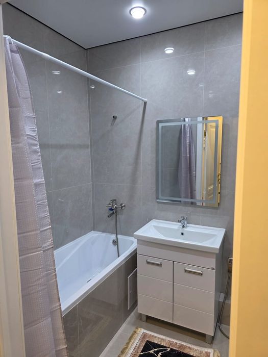 Недвижемость           .