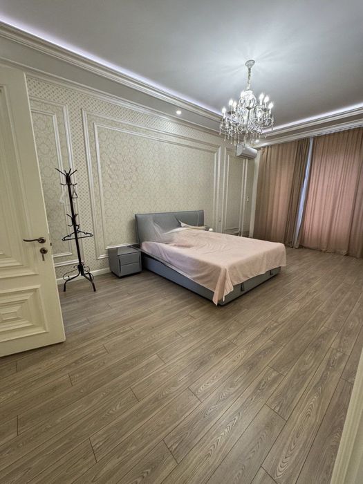 Яккасарай  Евродом  Ракат Боши ,  Бог Сарой