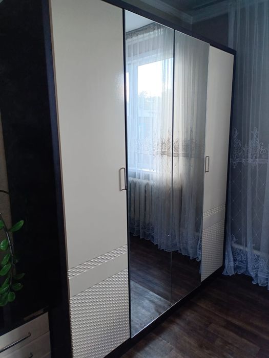 Продам спальный гарнитур!
