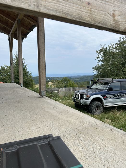 Casa La Munte Com Batrana Tinutul Padureniilor