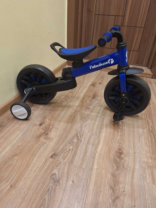 Продавам детско колело 3в1