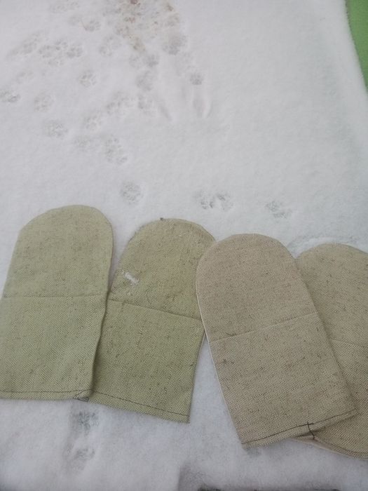 Продам рабочие рукавицы.