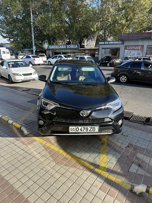 Toyota Rav 4 zor xolata
