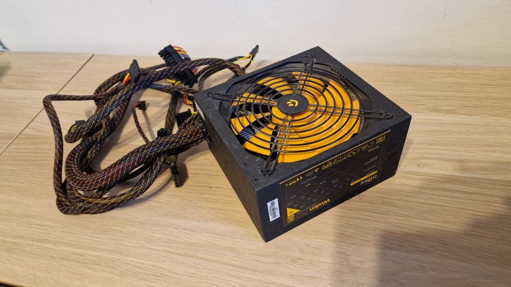 Sursă 750w njoy 80+ gold