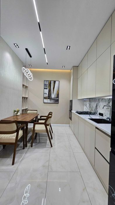 Срочно! Продаётся 3х комнатная квартира в центре Города!