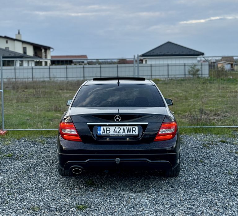 Mercedes Benz C220 2.2D 170Cp 2012 Pachet AMG Avangarde