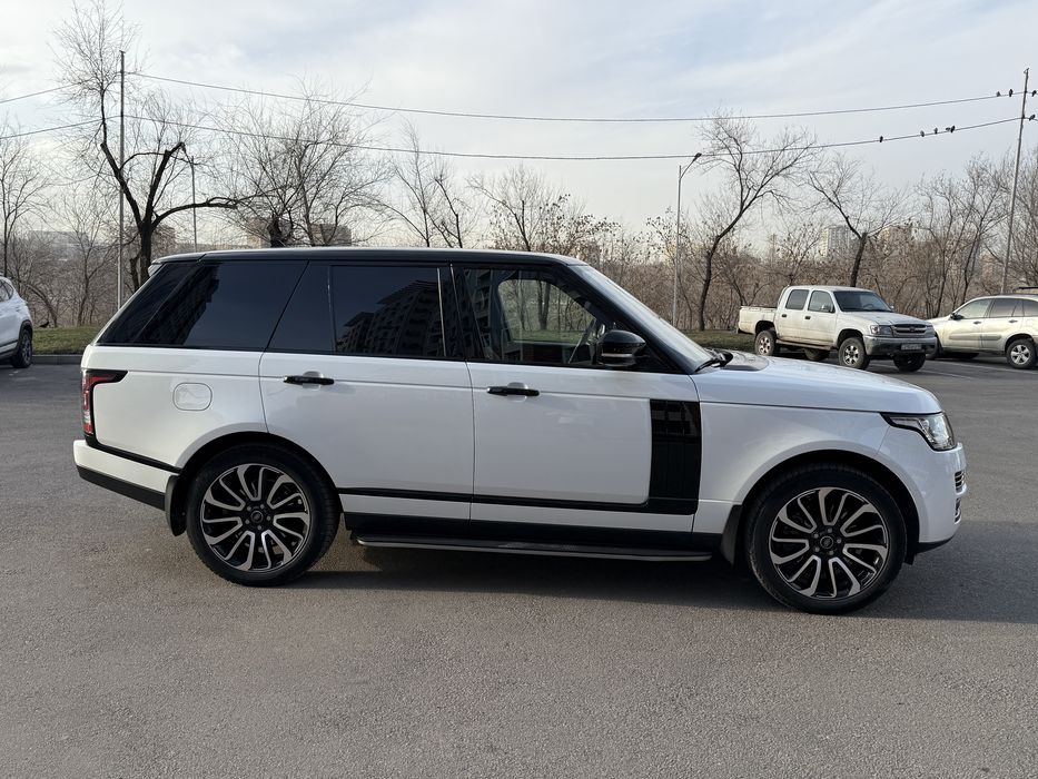 Landr Rovwr Range Rover