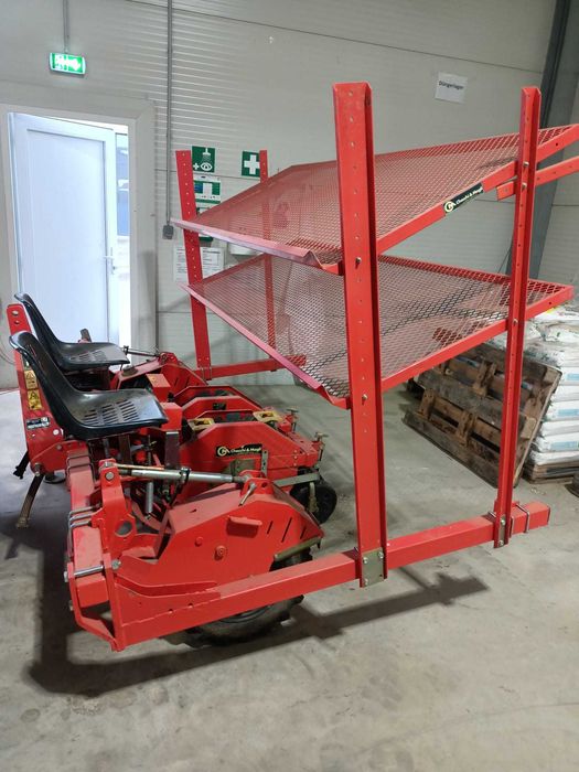 Se vinde masina plantat rasaduri pefolie mulcire