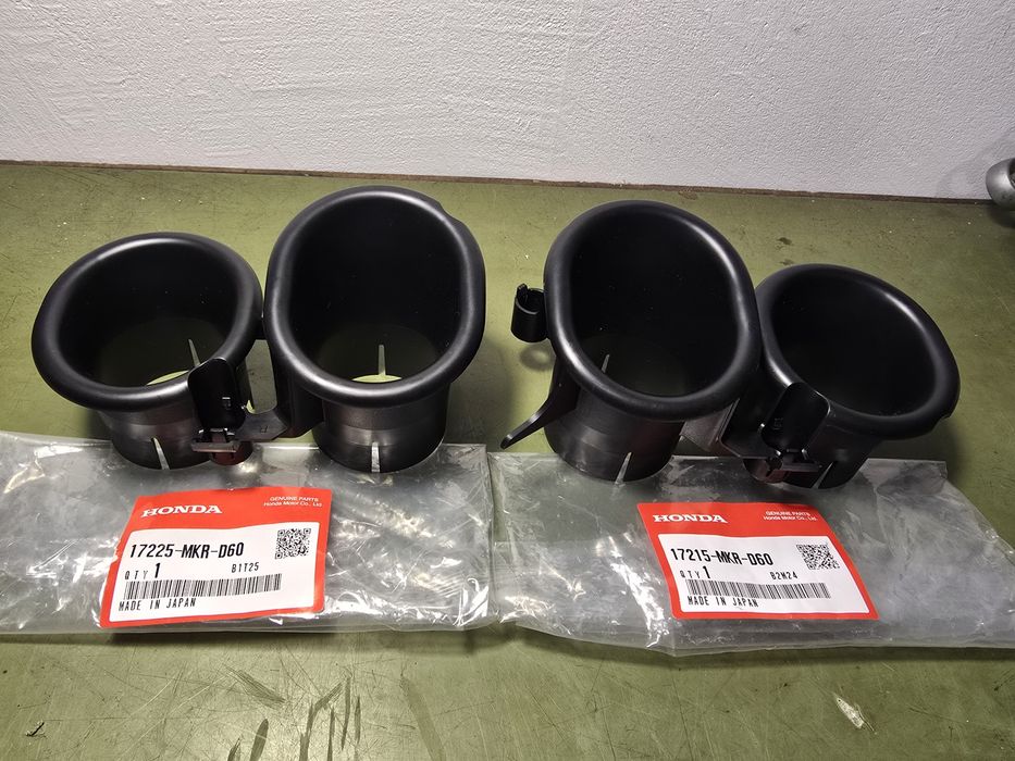 CBR 1000 RR-R (Sc82) 2022 EU фунии / Velocity stacks