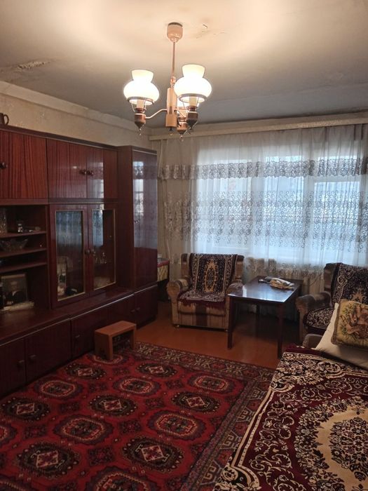 Продается двухкомнатная квартира Юнусабад  Шахристанская.