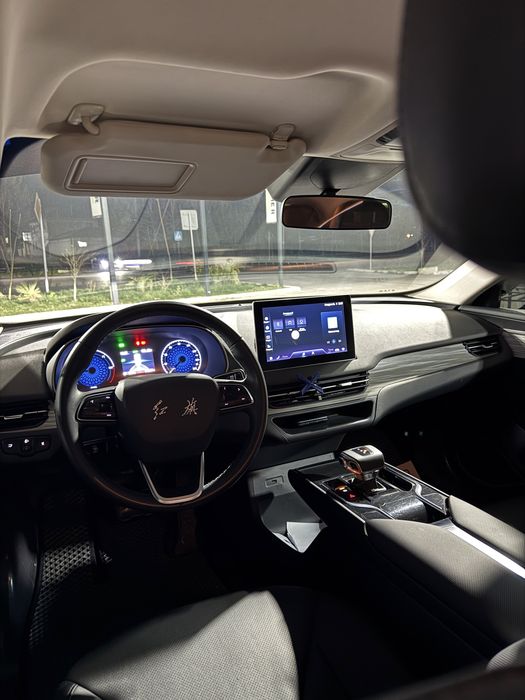 Hongqi Eqm5 elektromobil