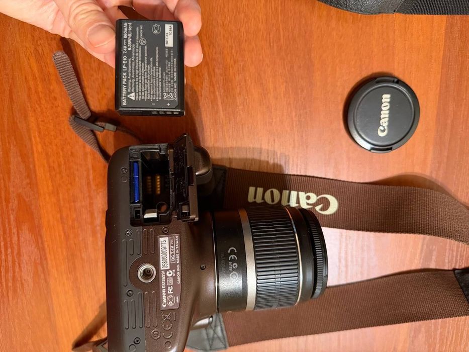 Canon EOS EOS 1100D 12.2MP Digital Camera 18-55mm