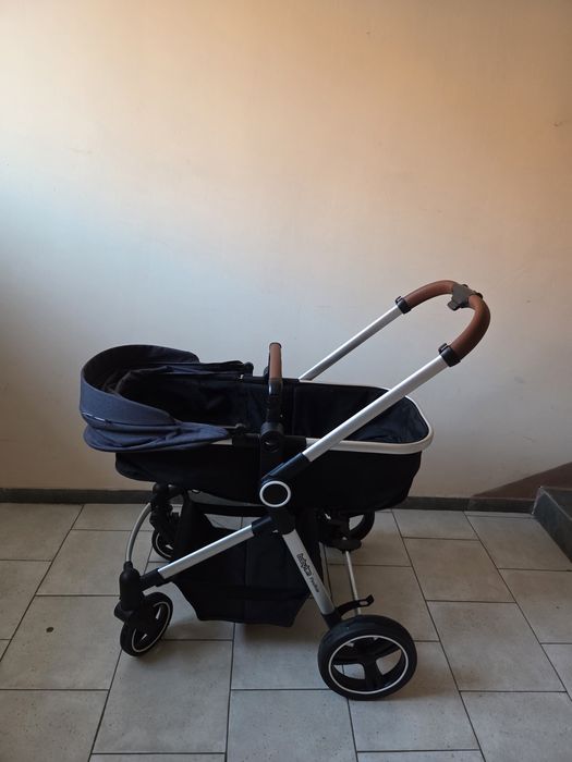 Продаётся детская коляска