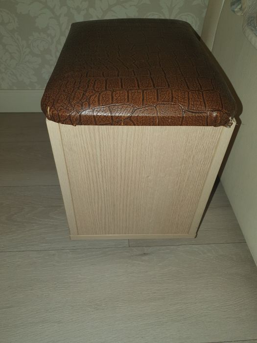 Продам пуфик за 10000