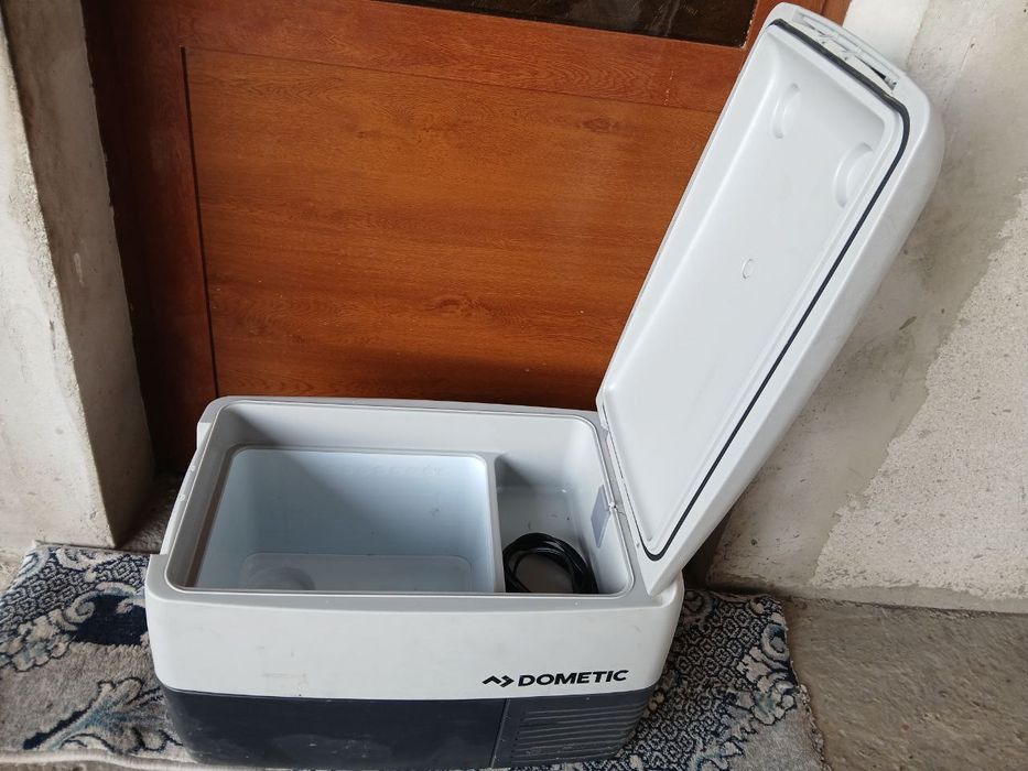 Moshina uchun xaladenik