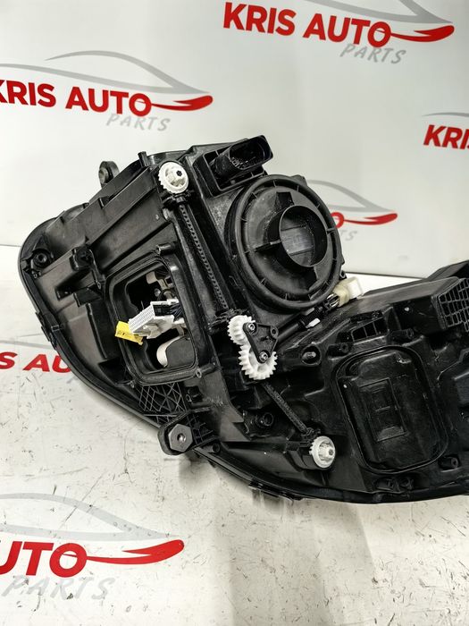 Десен фар Mercedes CLS W257 MULTIBEAM LED 2021г