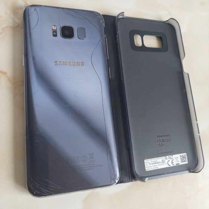 [S8+] Vând Samsung Galaxy S8 Plus [pentru piese] + husă BONUS //poze