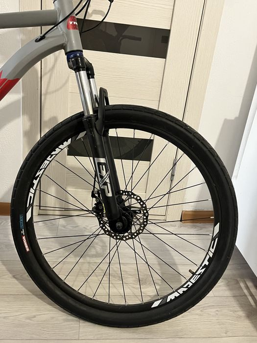 Велосипед Trinx m136