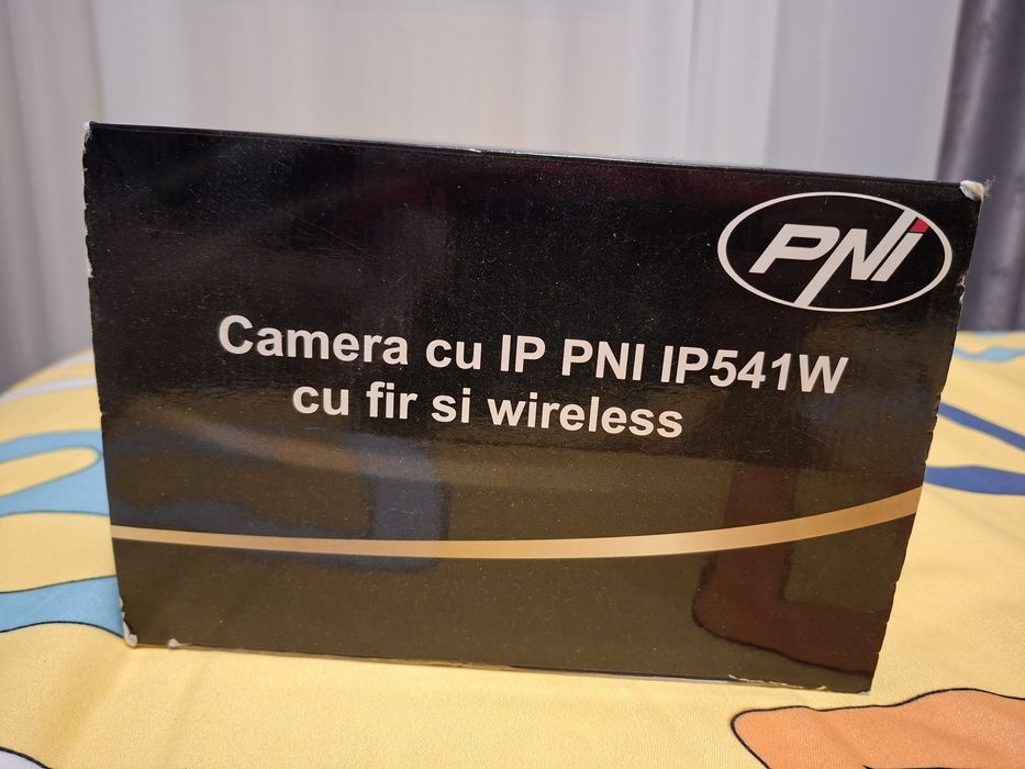 Vând camera ip PNI IP541W wireless sau cablu