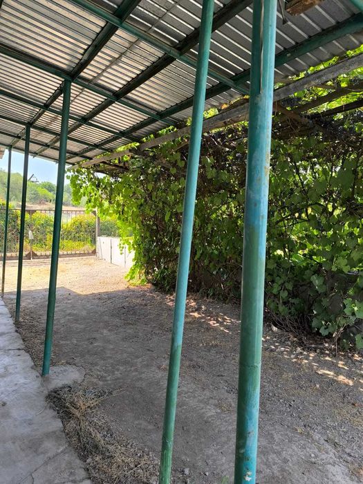 Продам дачный домик с участком в пригороде Алматы