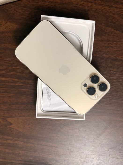 Apple айфон14 про мах  Iphone 14 pro max  в идеальном состоянии