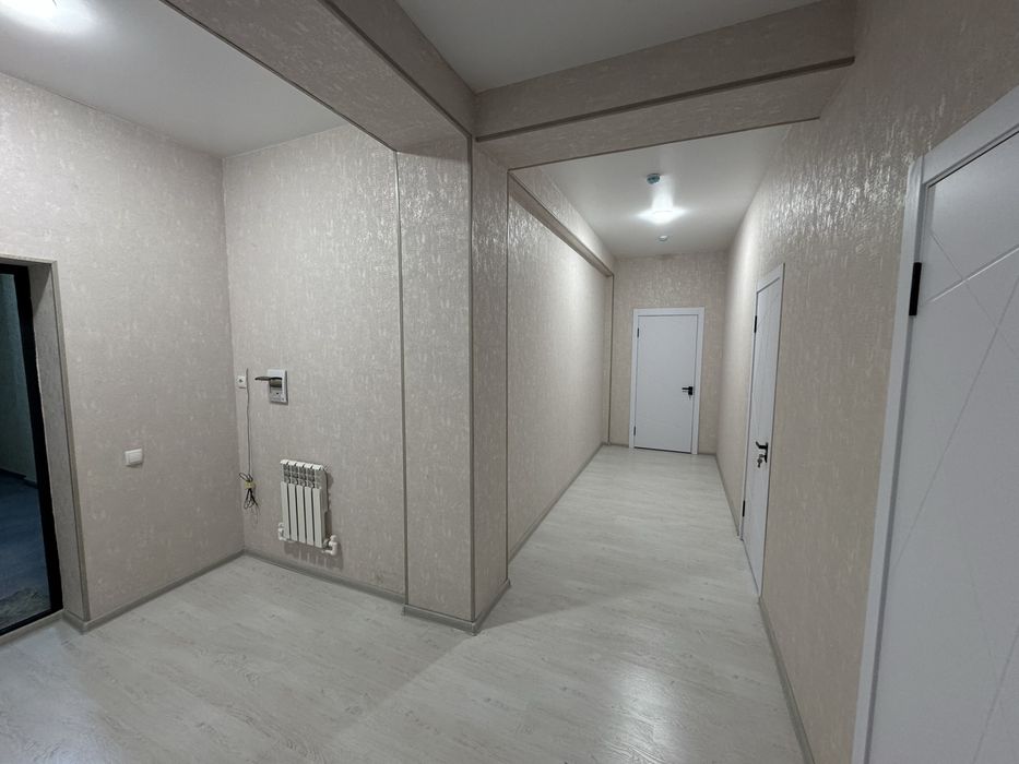 Новостройка 2/8/13 срочно сотилади