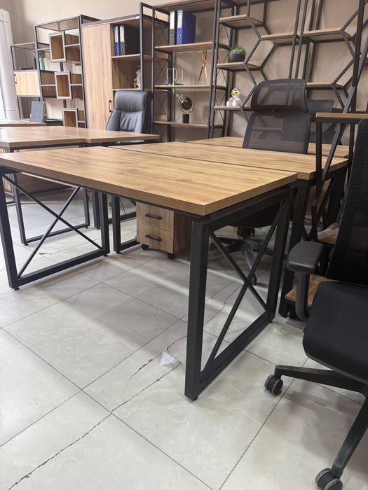 Столы в наличи!!|Офисные столы| лофт столы