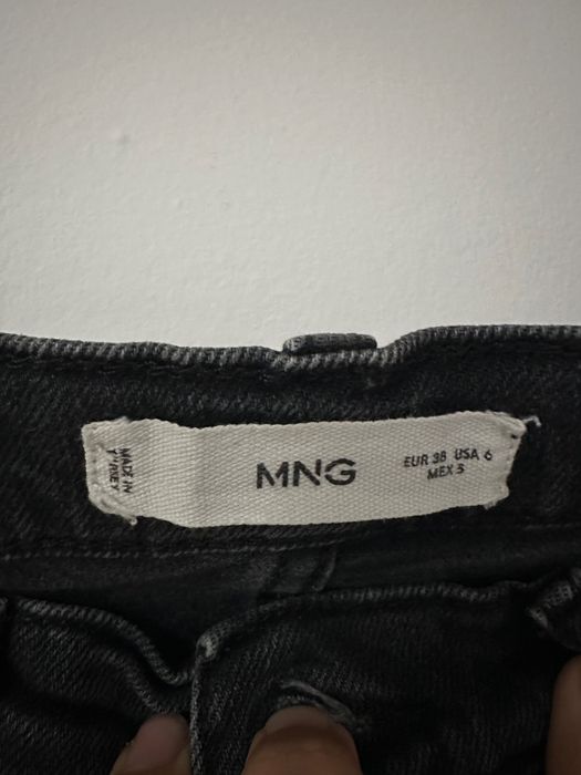 Blugi negri de vânzare mărimea 38