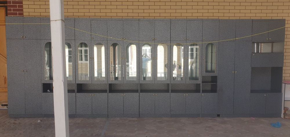 Стенка для гостиной комнату