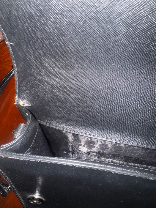 Karl Lagerfeld чанта с регулируема дръжка