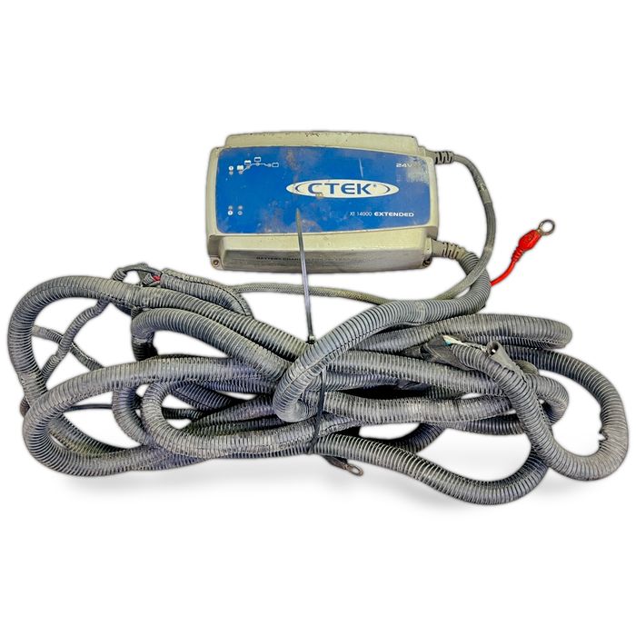 XT14000 Încărcător de baterii CTEK B6, B7, B9, B10, B12 bus (1978-2011) VOLVO