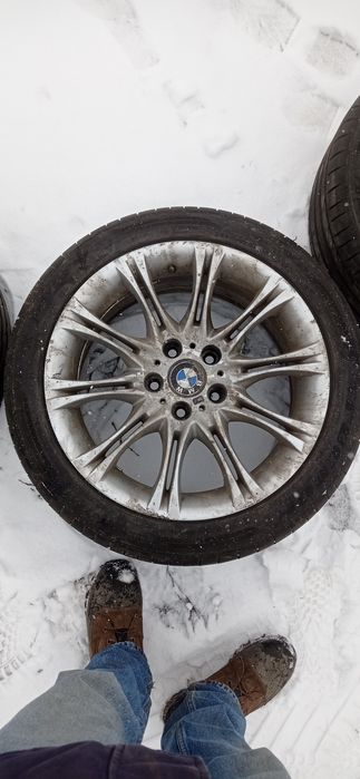 Jante BMW Style 135, anvelope pe spate noi