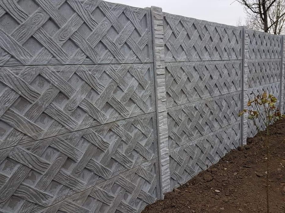 Garduri de beton armat