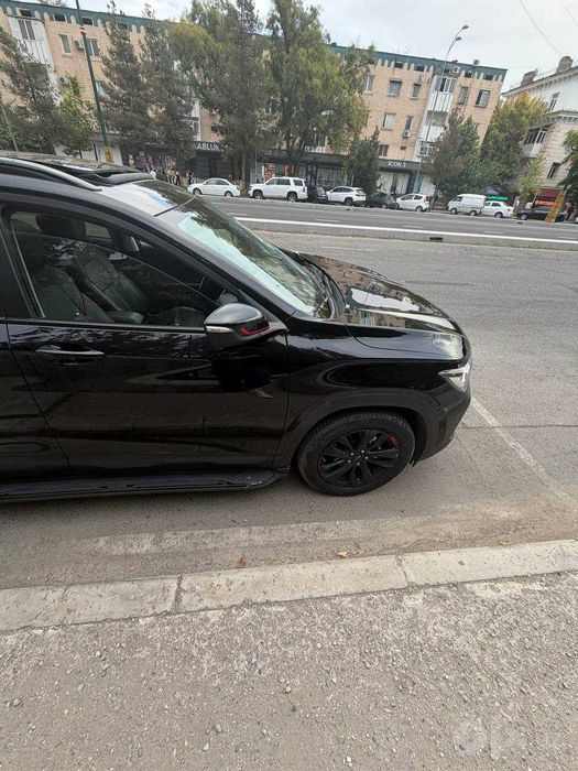 Chevrolet Tracker 2 Redline -cвоя