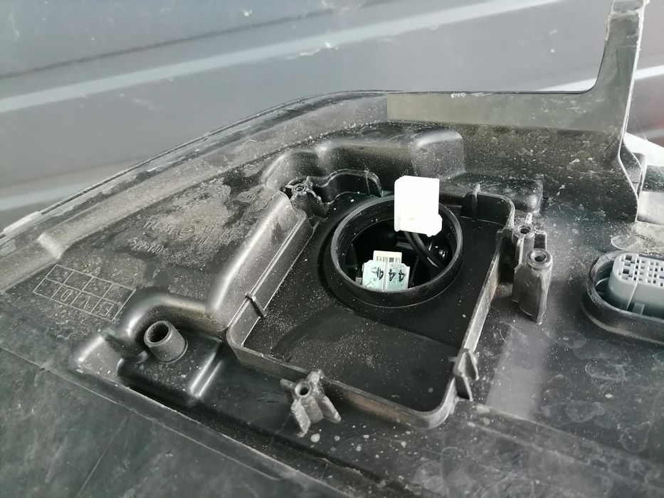 Far stânga xenon Audi A6 C7 4G facelift 4G0941753C