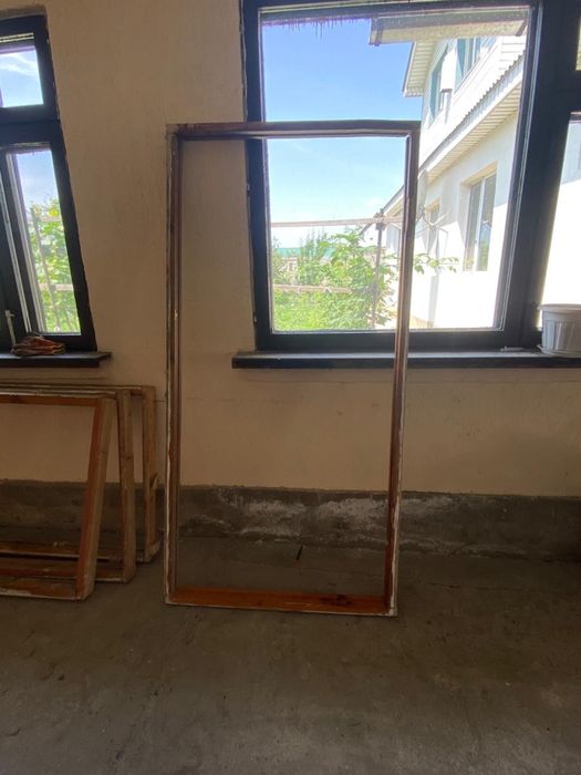 Двери деревянные