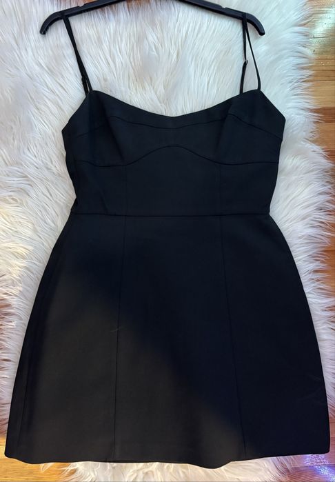 Черна рокля Зара