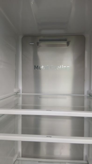 Холодильник  Samsung ПРОДАМ