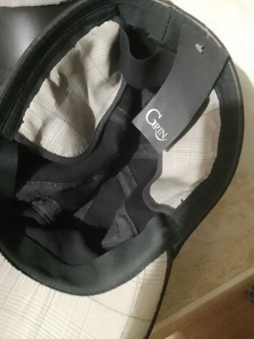 Бейсболка,коженный козырек