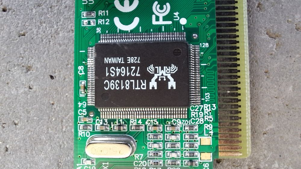 Продавам мрежови карти LAN за компютър